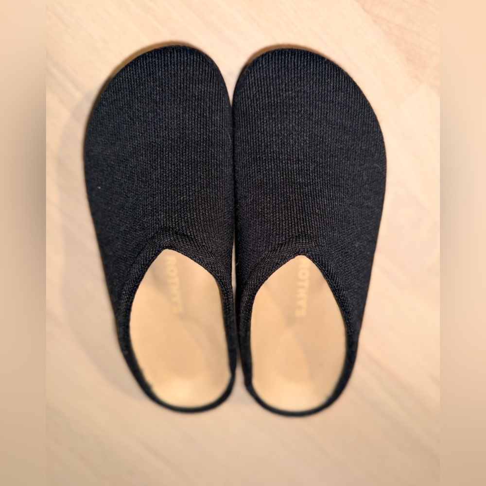 Rothy’s Clogs Soft Black Like New Size 8